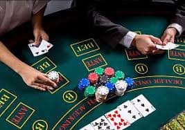 Tampilan paytable Fortune Mouse menunjukkan nilai simbol dan fitur bonus di bemo4d